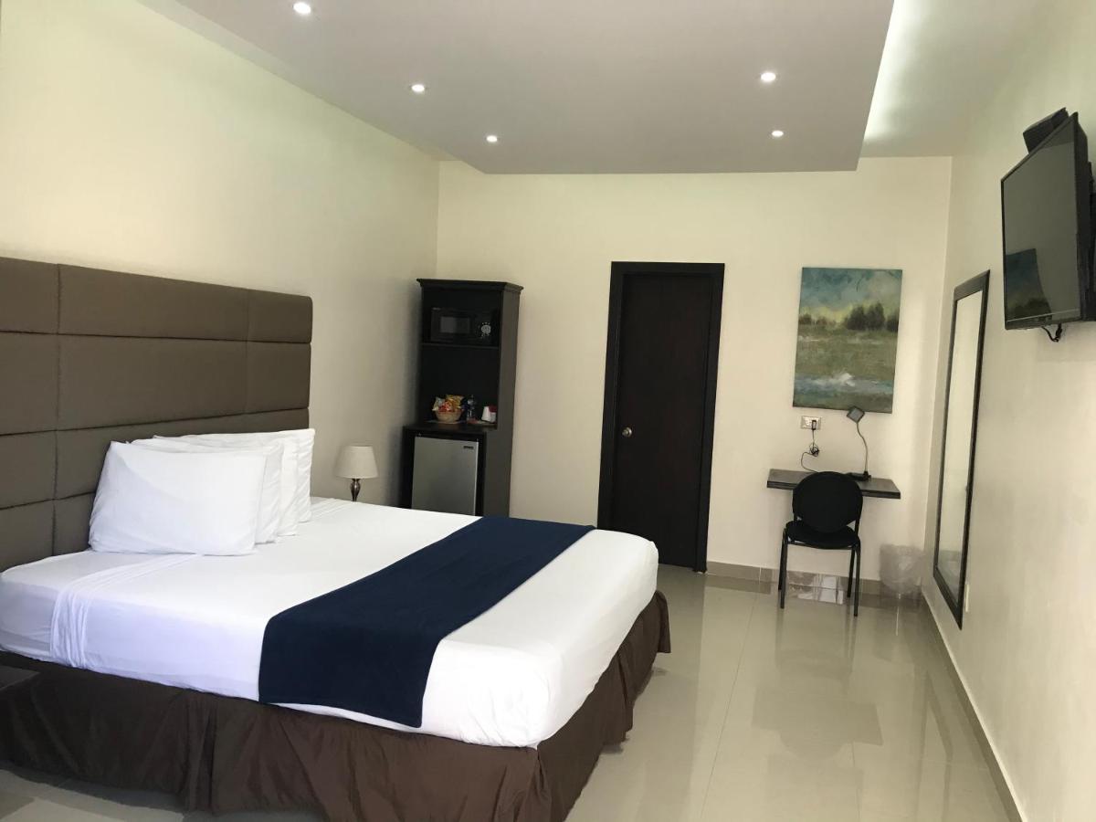 Starz Hotel Contant  Bagian luar foto